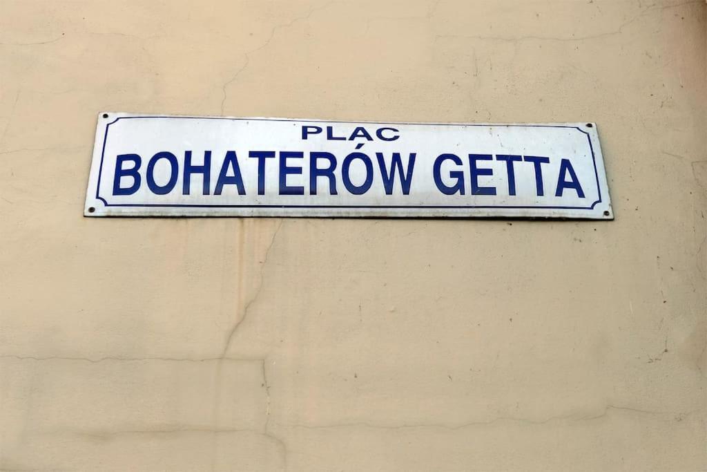 Plac Bohaterow Getta Apartment *